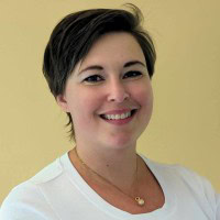 DJ Mia Rasmussen - Professionel DJ til fester og events i Danmark.